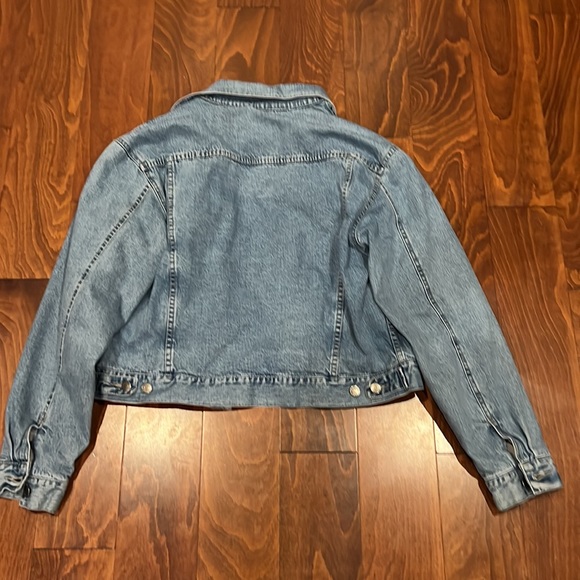 Vintage GAP Denim Jacket - Picture 7 of 7
